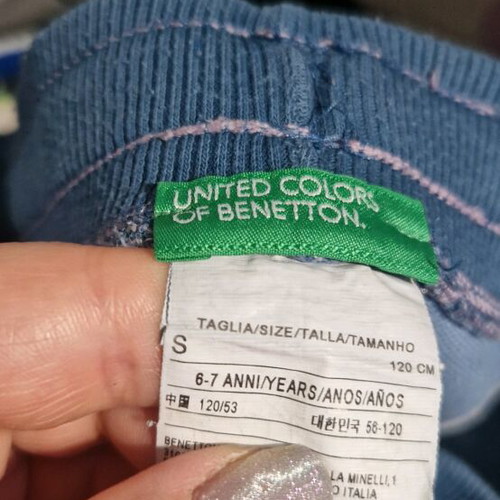 Benetton shorts like new, size 6-7