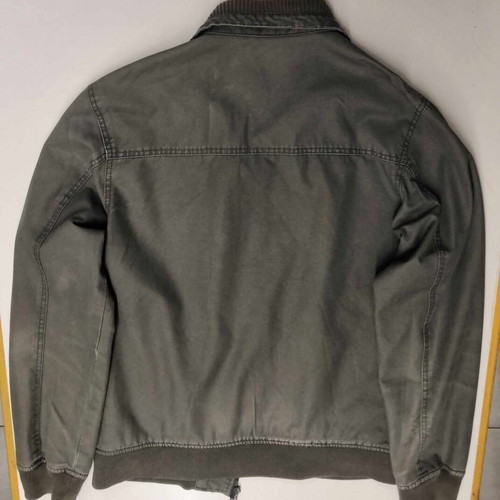 XDYE jacket size large like new