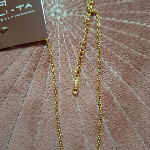 Lolita Jewels necklace new, gold with butterfly and teardrop design