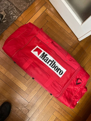 Marlboro σάκος ταξιδιού, κόκκινος, 70x37x27 εκ