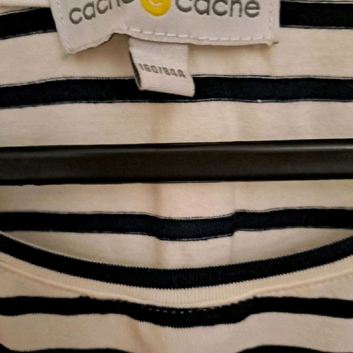 T-shirt with daisies used, size S