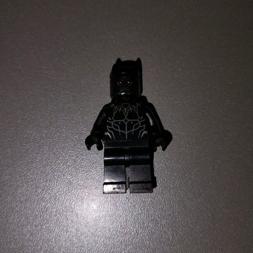 Lego Minifigures Black Panther authentic, new