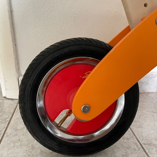 Janod wooden balance bike like new with air wheels