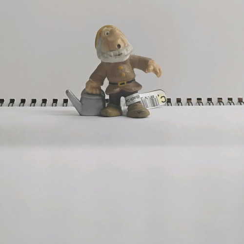 Bullyland miniature sneezing dwarf new with tag