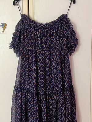 Floral dress new, off shoulder, size M