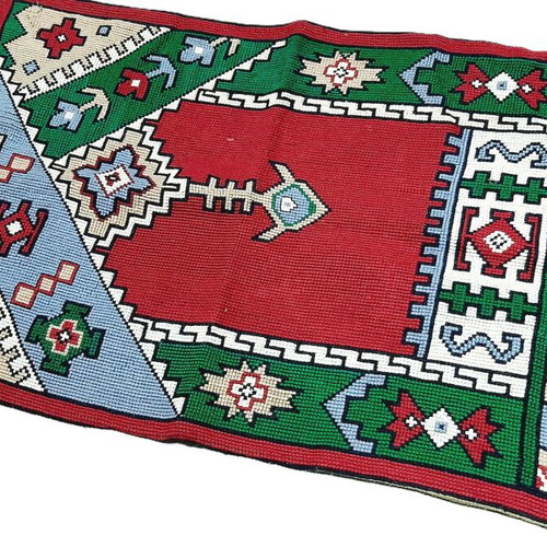 Vintage Bulgarian handwoven wool wall rug, like new, 83×53 cm