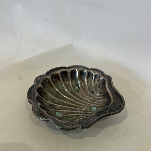 Yemon Vintage EPNS Shell Plate used, made in England 1950s