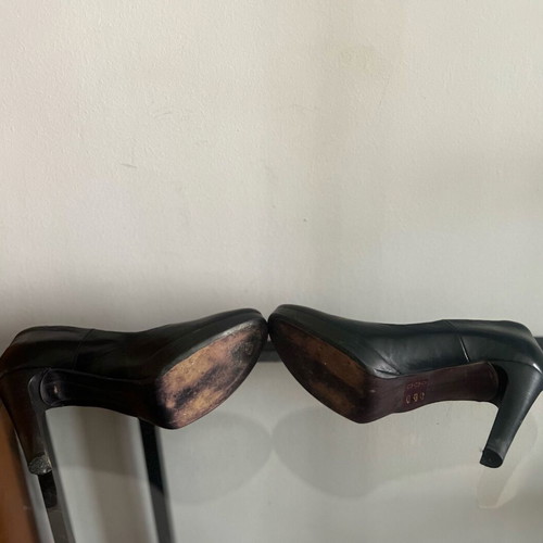 Black leather heels used, size 37