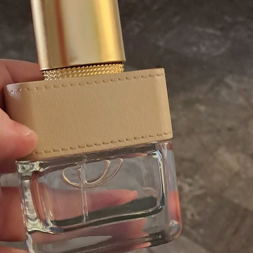 Guess perfume bottle like new, empty