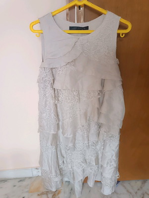 Beige asymmetrical dress like new Zara size M made of silk and nylon