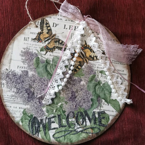 Handmade welcome frame with decoupage and chalk paint