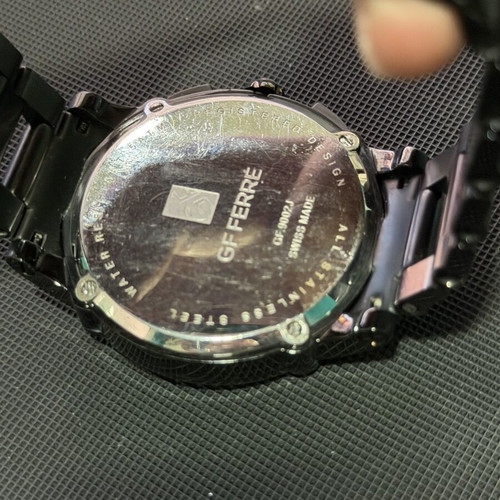 GF Ferre GF9002J watch used with signs of wear