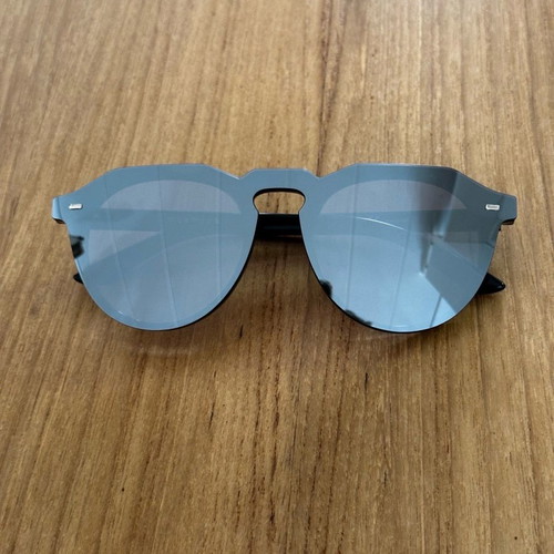 Hawkers Chrome Warwick sunglasses new with case