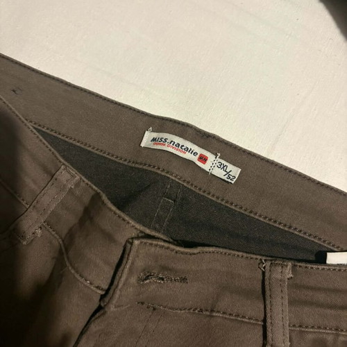 Women's pants green like new, size XL