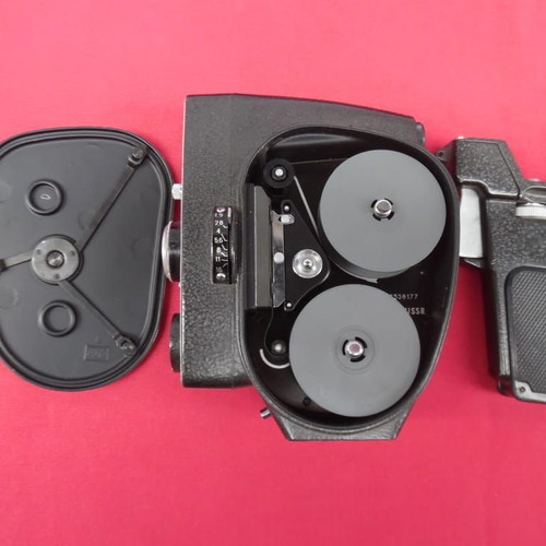 Quarz-M video camera from the 1960s in excellent condition