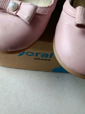Mayoral ballet flats size 25 used, pink with small scuff