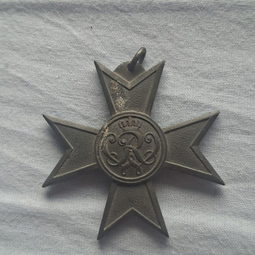 German Iron Cross War Aid Medal WWI, maker's mark F