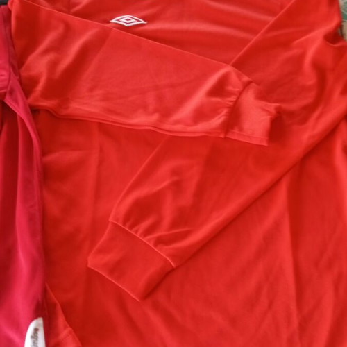 Umbro long-sleeve sports shirts set of 2, size 10-11 years
