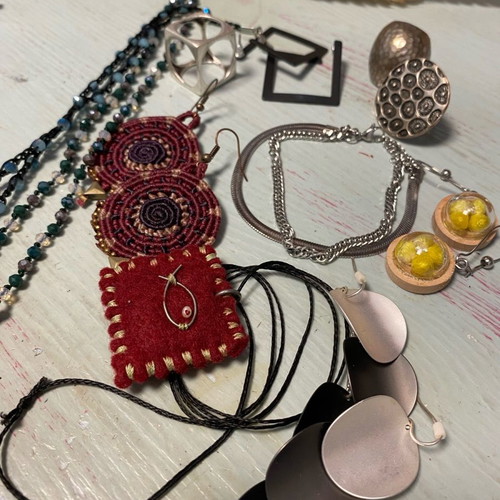Set of rare handmade jewelry used, 11 boho chic pieces