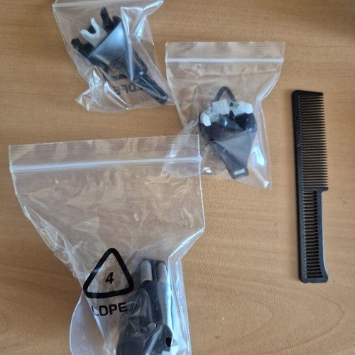 Wahl Extreme Grip shaver like new with 2-year warranty