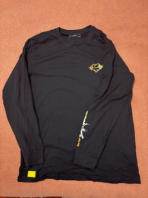 Luv’n’roll long-sleeve thin limited edition shirt like new, size L, black and yellow