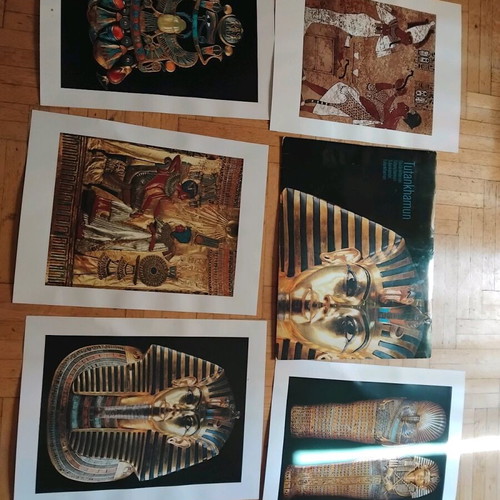 Egyptian Museum Posters like new, set of 5 with folder