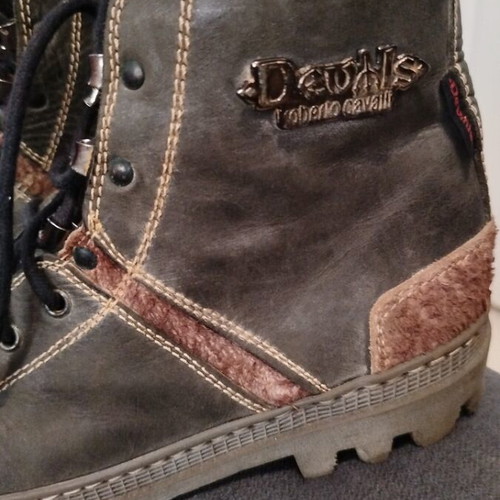 Roberto Cavalli boots limited edition 100% leather size 37 like new