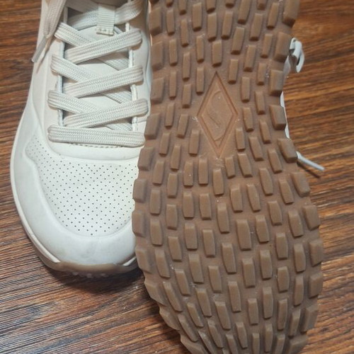 Μποτάκια Skechers Uno Rugged σαν καινούργια, άσπρα, νούμερο 37