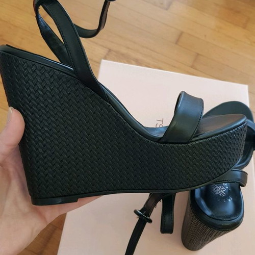 Tsakiris Mallas black leather platform shoes new size 39