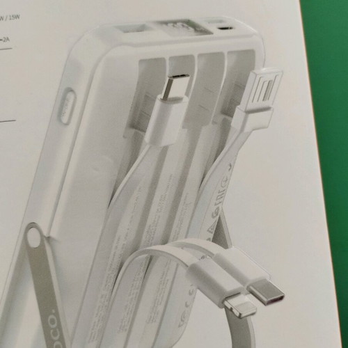 Wireless powerbank with 4 cables and 10000mAh battery new