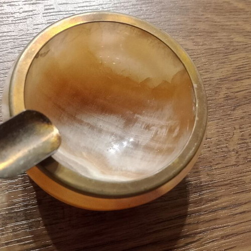 Alabaster ashtray like new