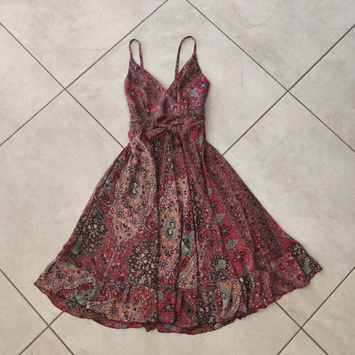 Boho dress with ethnic pattern like new, size M, red multicolor