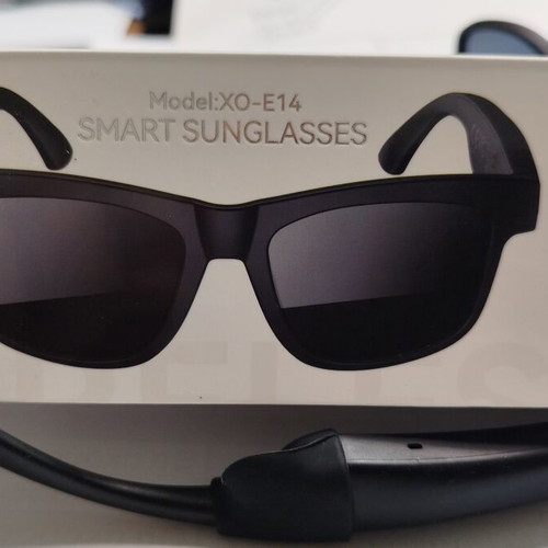 Smart sunglasses new with Bluetooth, headphones, and microphone