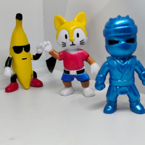 Stumble Guys figures collection 8 pieces like new