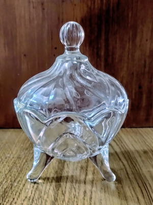Small carved glass fondant dish with legs and lid
