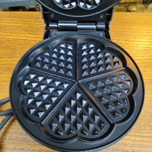 Cntronic waffle maker new