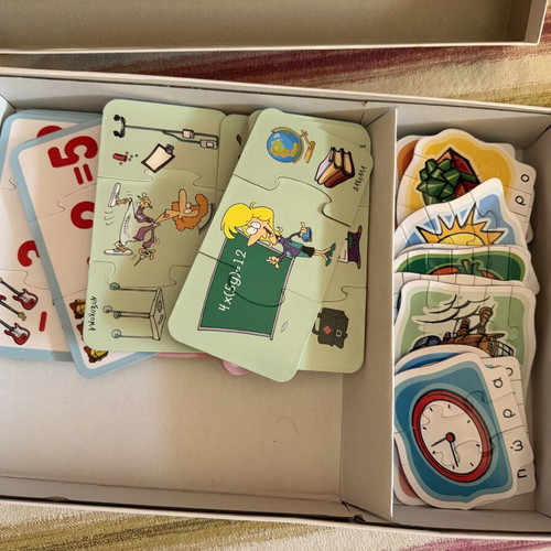 Board game like new with slight wear on one lid side