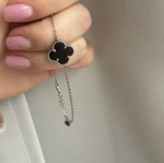 Bracelet with silver clover new