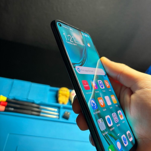 Huawei P40 Lite Emerald Green σαν καινούργιο με tempered glass