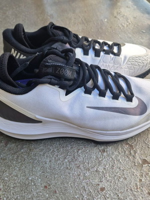 NikeCourt tennis shoes Without box