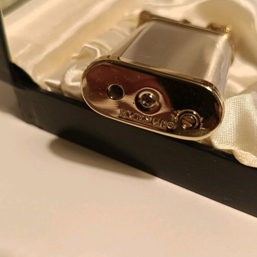 Ronson collectible lighter new with metallic two-tone body