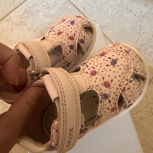 Geox anatomical baby shoes size 19