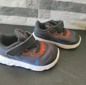 Αθλητικά παπούτσια Nike νούμερο 21