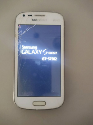 Samsung Galaxy S Duos2 used with broken screen for repair or spare parts