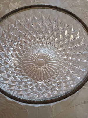 Crystal vase like new