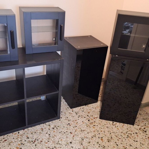 Furniture set like new with two display cabinets and four wall units