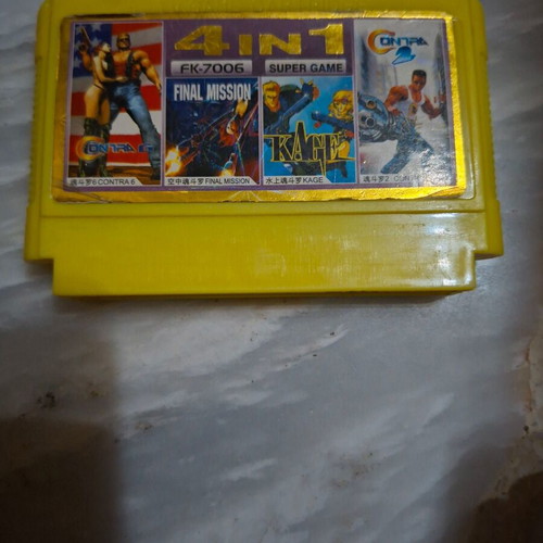 Famiclone 4 in 1 retro game cartridge used, FK-7006
