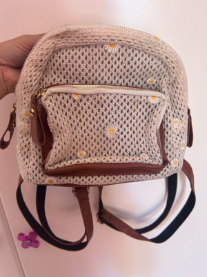 Small backpack like new