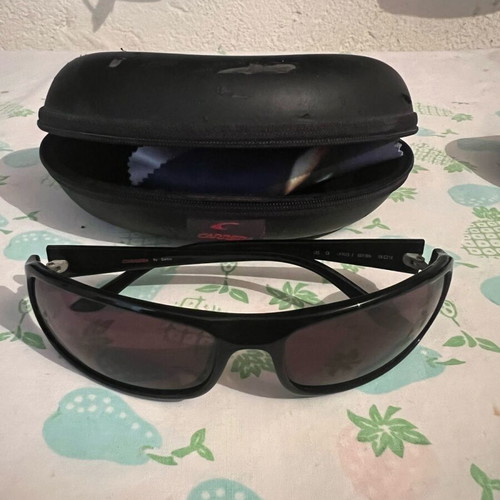 Carrera sunglasses in very good condition, barely used, black