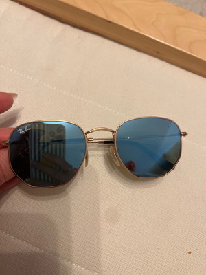 Ray-Ban γυαλιά ηλίου με μπλε mirror φακούς και χρυσό μεταλλικό σκελετό σαν καινούργια